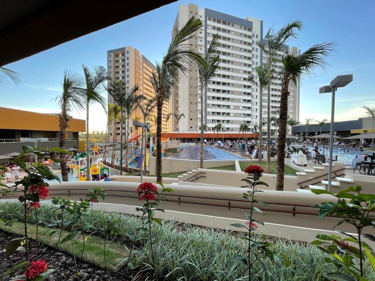 Apartamento Dentro De Resort Proximo Do Thermas Dos Laranjais Olímpia Esterno foto